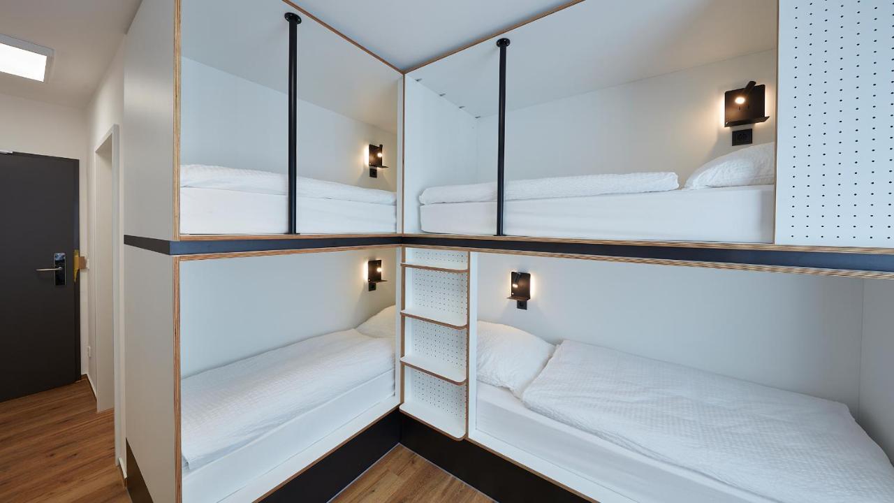 The Bunk Hostel Ессен Екстер'єр фото