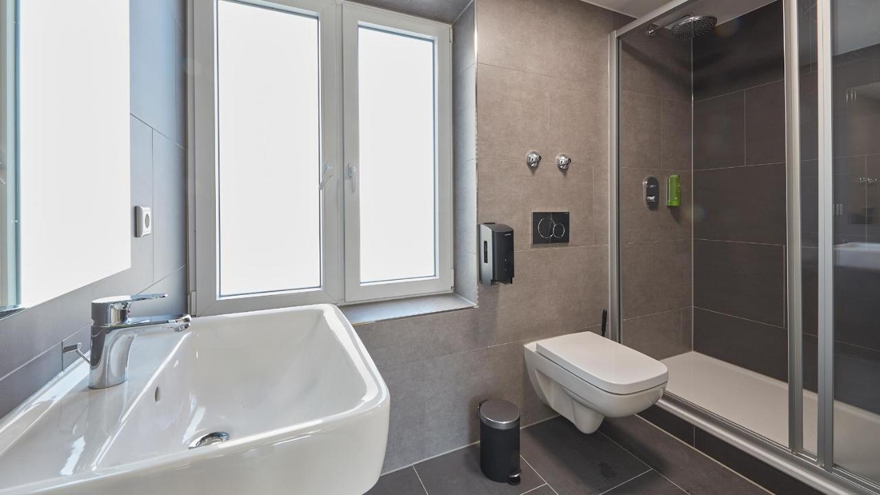 The Bunk Hostel Ессен Екстер'єр фото